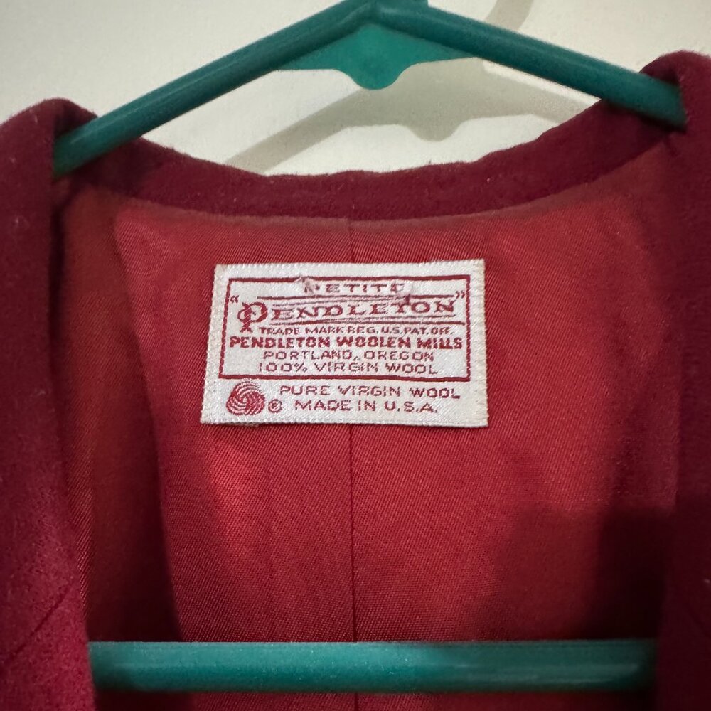 Pendleton Petite Virgin Wool Jacket Red Size 8 - image 2